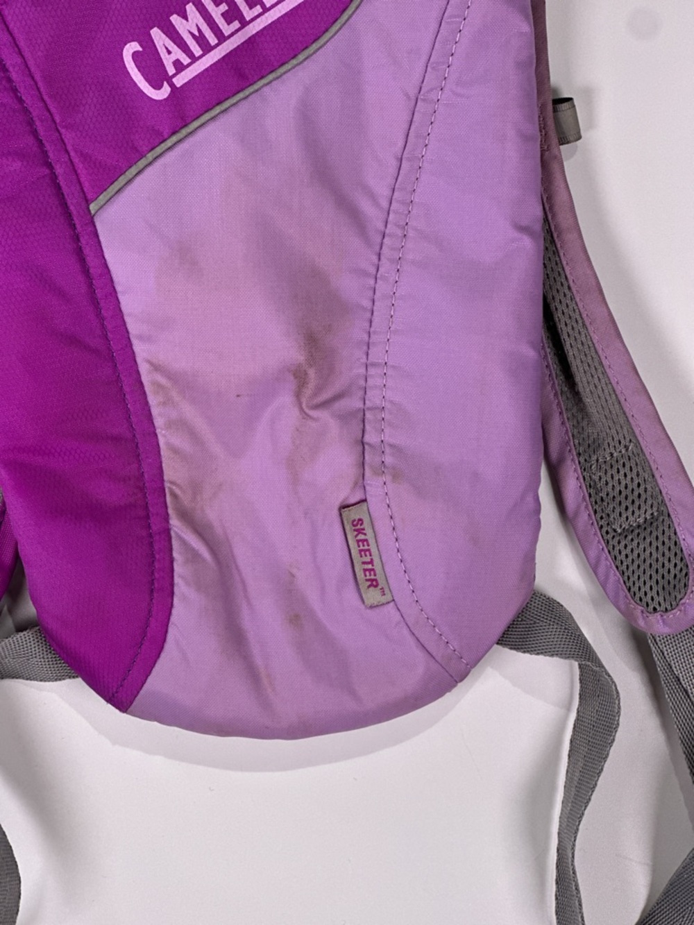 CamelBak Skeeter Hydration Pack Backpack No Bladder Nylon Purple Kids OS - Picture 3 of 13